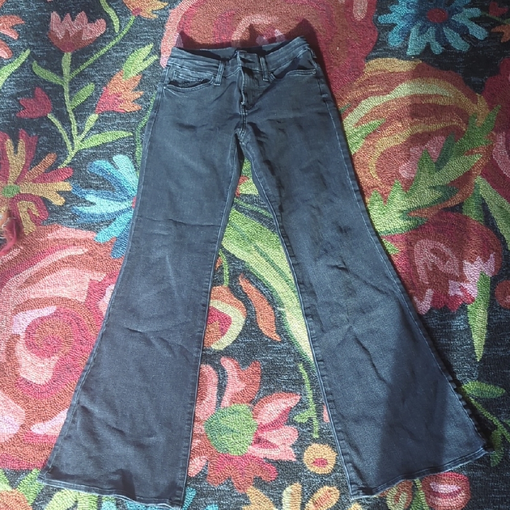Express '70s Flare Midrise